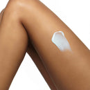 Clarins Latte Gambe Pesanti Applicazione su Gamba
